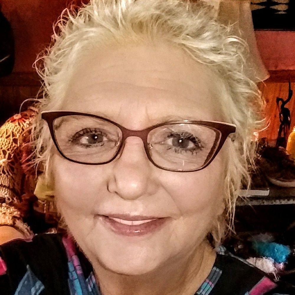 Meet your Posher, Anita